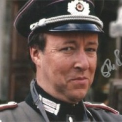Luitenant_Gruber